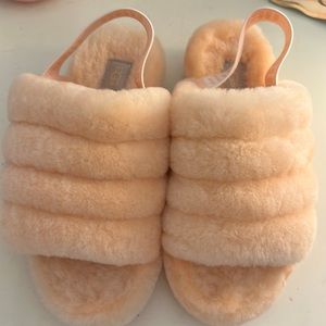 Pink ugg slippers